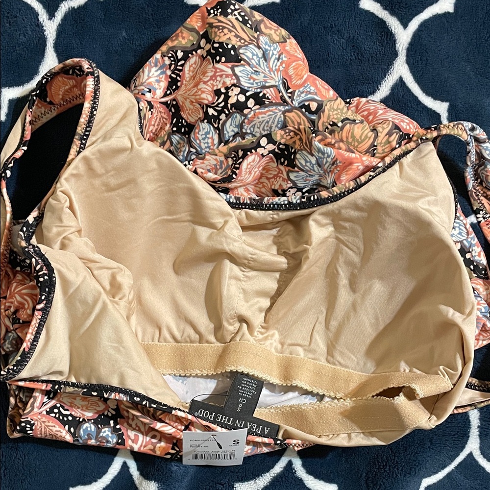 🎉HOST PICK 🎉Pea in the Pod Floral One Piece - Picture 8 of 9
